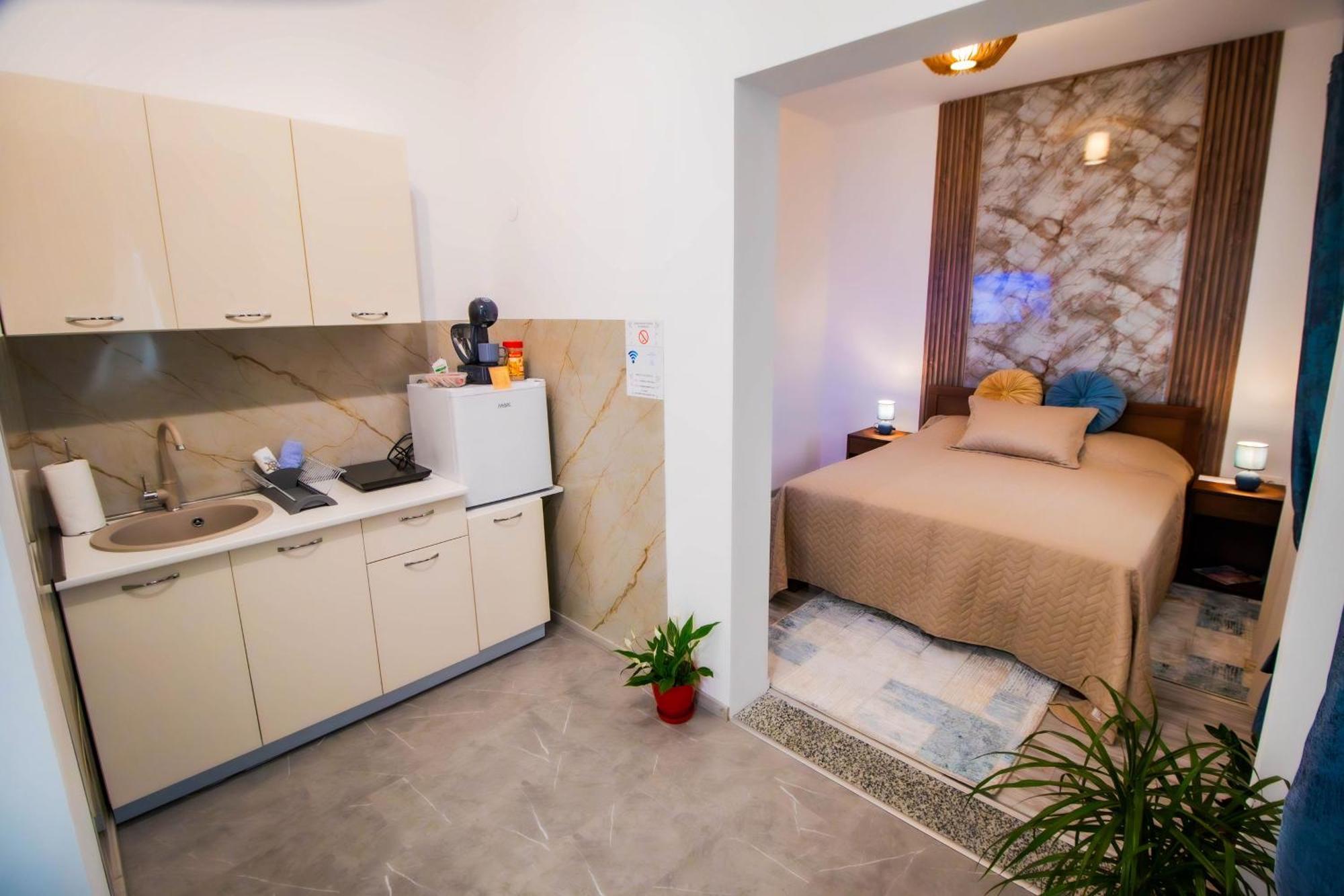 Simo Apartments Airport Podgorica Eksteriør bilde